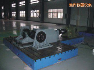 焦作微機(jī)控制驅(qū)動橋總成扭轉(zhuǎn)試驗(yàn)機(jī)