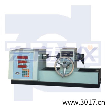 數(shù)顯式扭轉(zhuǎn)試驗(yàn)機(jī)該試驗(yàn)機(jī)